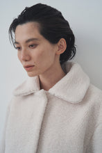 画像をギャラリービューアに読み込む, Poodle KC boa coat