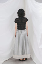 画像をギャラリービューアに読み込む, VOLUME FLARE SKIRT